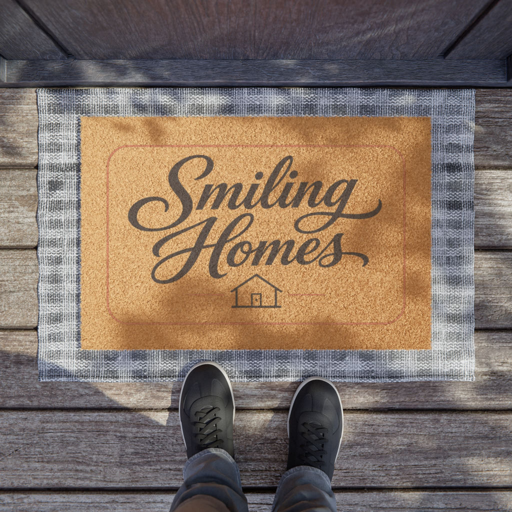 'Smiling Homes' Welcome Mat